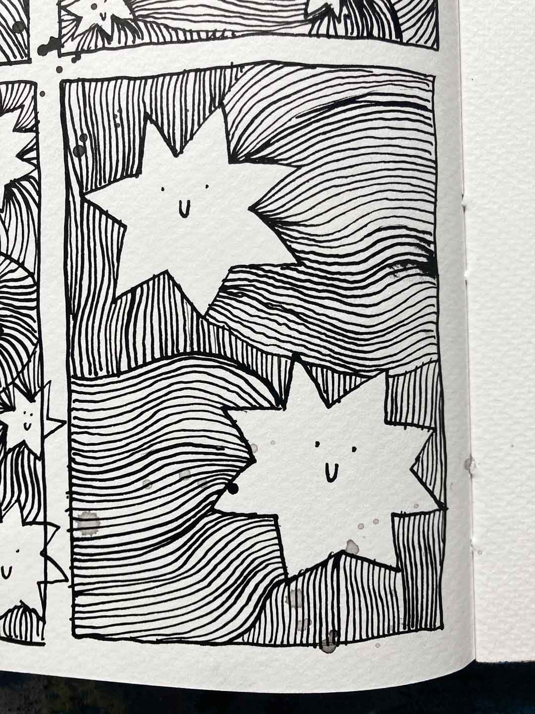 Detail einer Skizzenbuchseite von Tabea Heinicker: Mit Feder und schwarzer Tusche gezeichnete Sterne mit und ohne Schweif