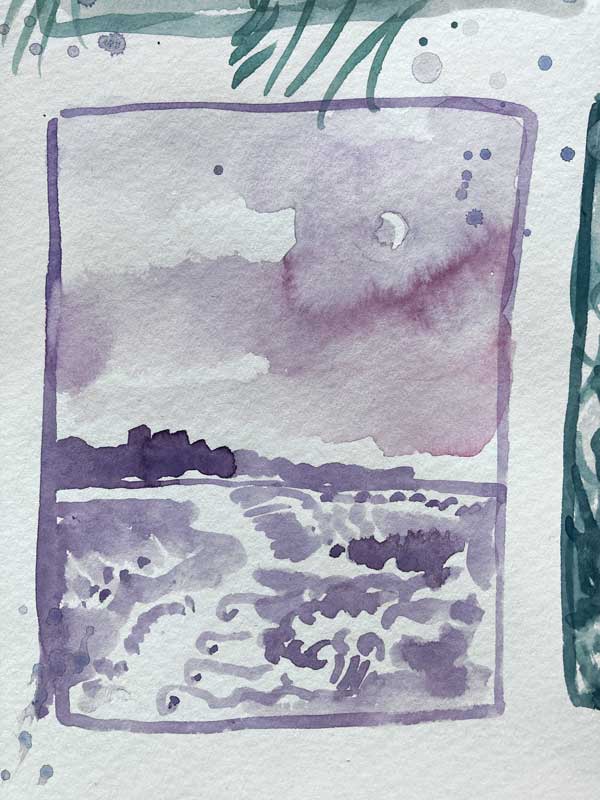 Pinsel-Skizze einer Aquarelllandschaft konkreter eine Meeressituation mit Mond zwischen wässrigen Wolken in Rosa und Lila.